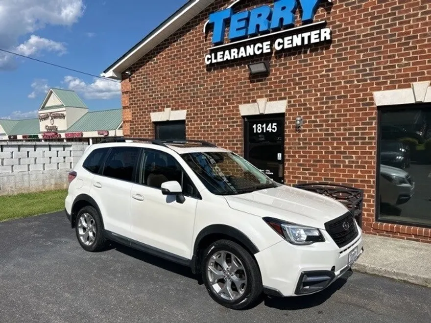 2018 Subaru Forester 2.5i Touring photo 1