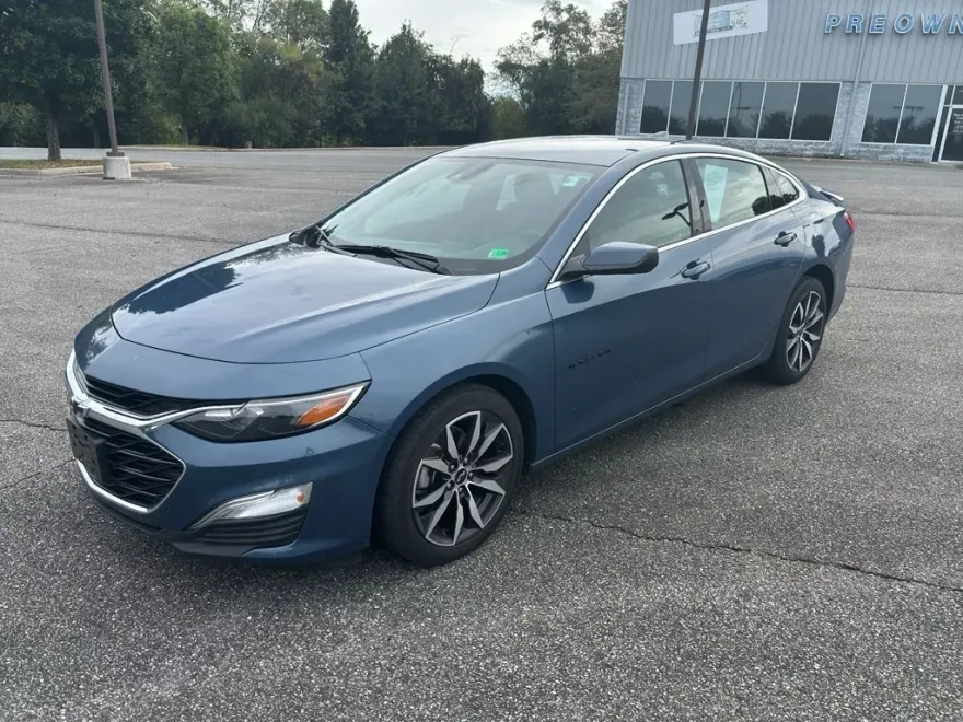 2024 Chevrolet Malibu RS photo 1