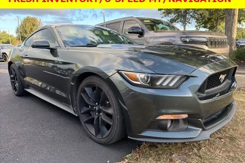 2015 Ford Mustang GT Premium photo 1
