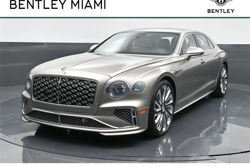 2025 Bentley Flying Spur Speed photo 1