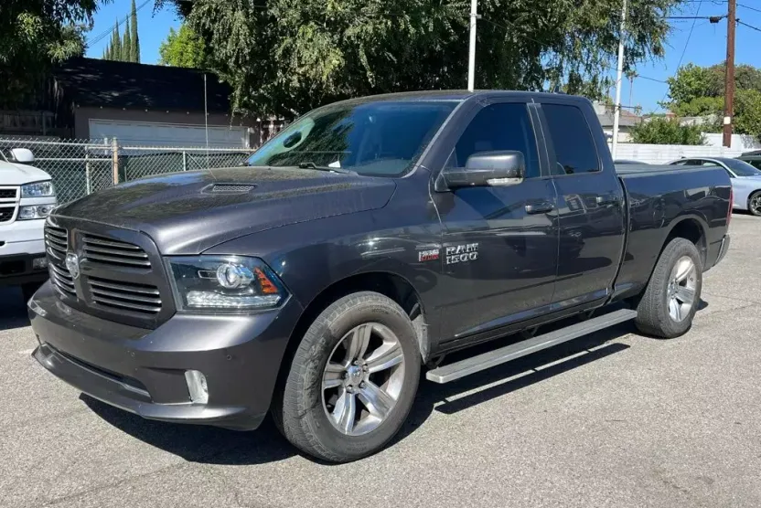 2017 Ram 1500 Sport photo 1