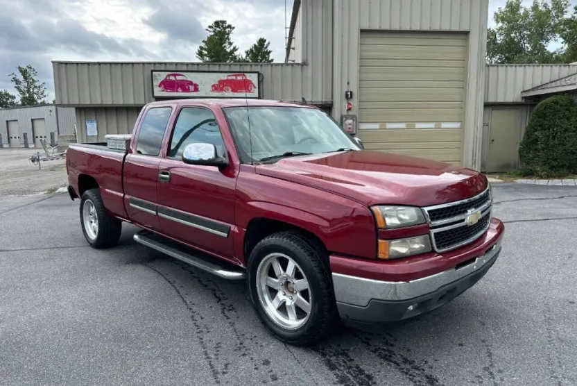 2007 Chevrolet Silverado 1500 LS photo 1