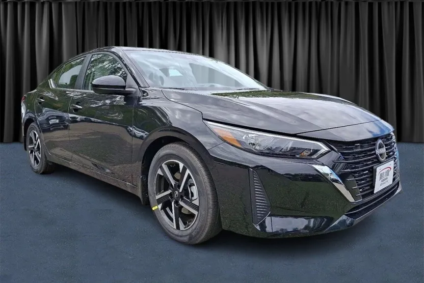 2025 Nissan Sentra SV photo 1