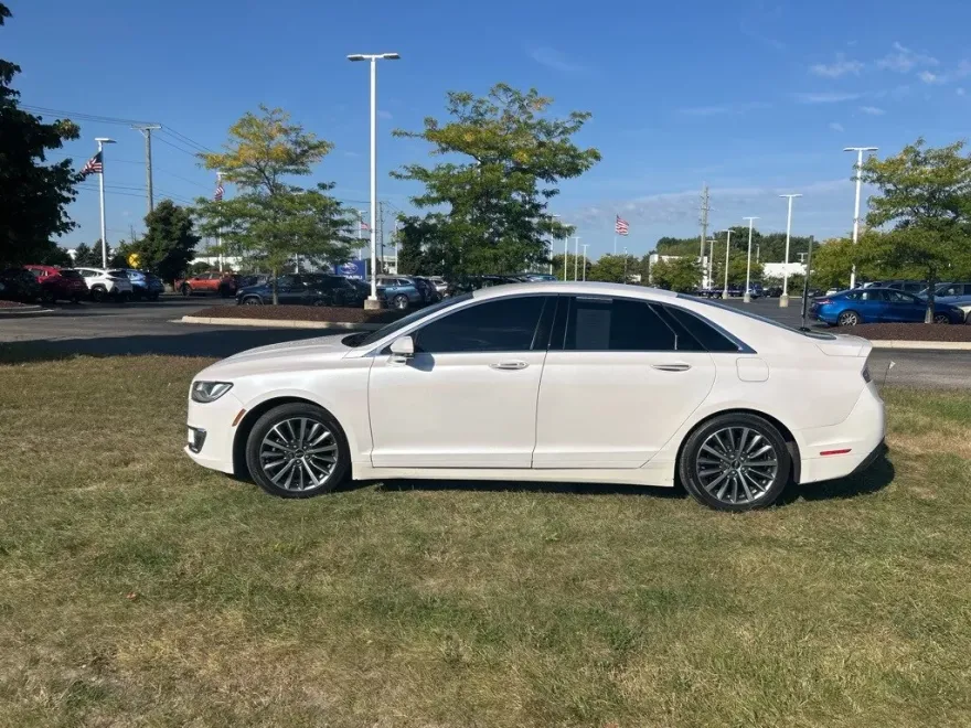 2018 Lincoln MKZ Select photo 1