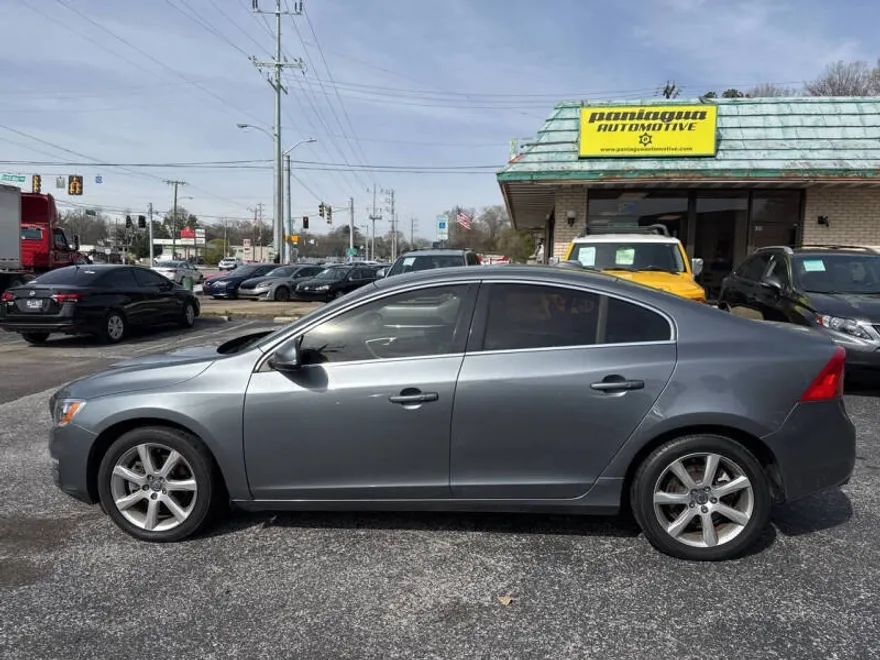 2016 Volvo S60 T5 Drive-E Premier photo 1