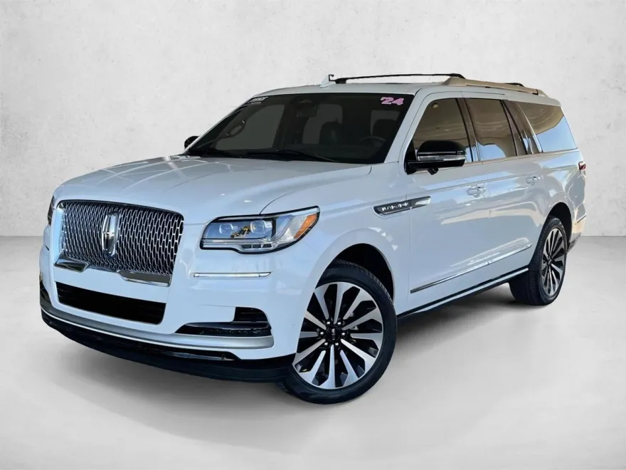 2024 Lincoln Navigator L Reserve photo 1