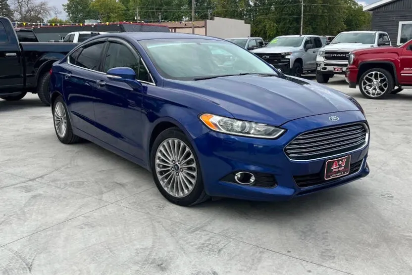 2015 Ford Fusion Titanium photo 1