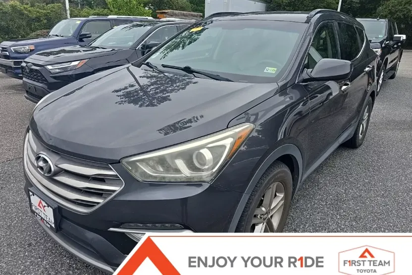 2017 Hyundai Santa Fe Sport Base photo 1