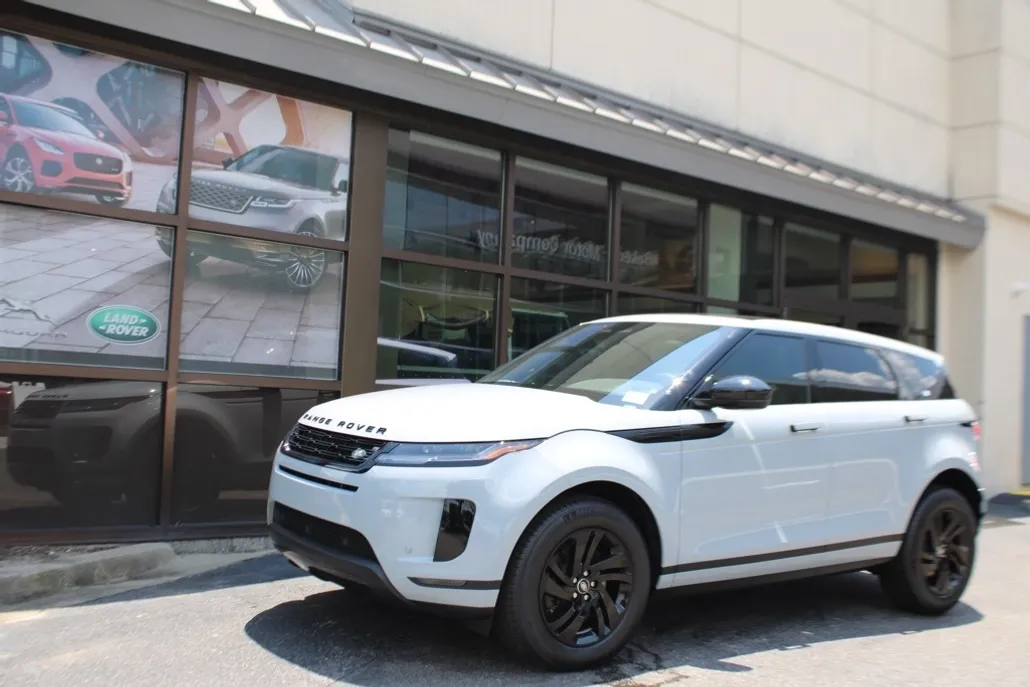 2026 Land Rover Range Rover Evoque S photo 1
