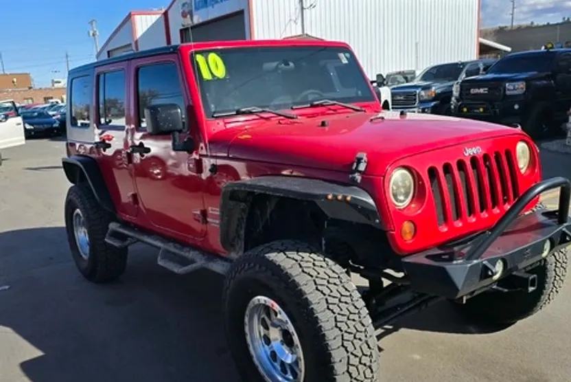 2010 Jeep Wrangler Unlimited Sport photo 1