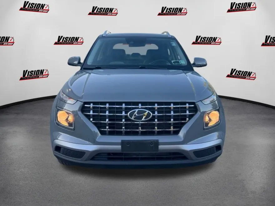 2022 Hyundai Venue SEL Limited photo 1