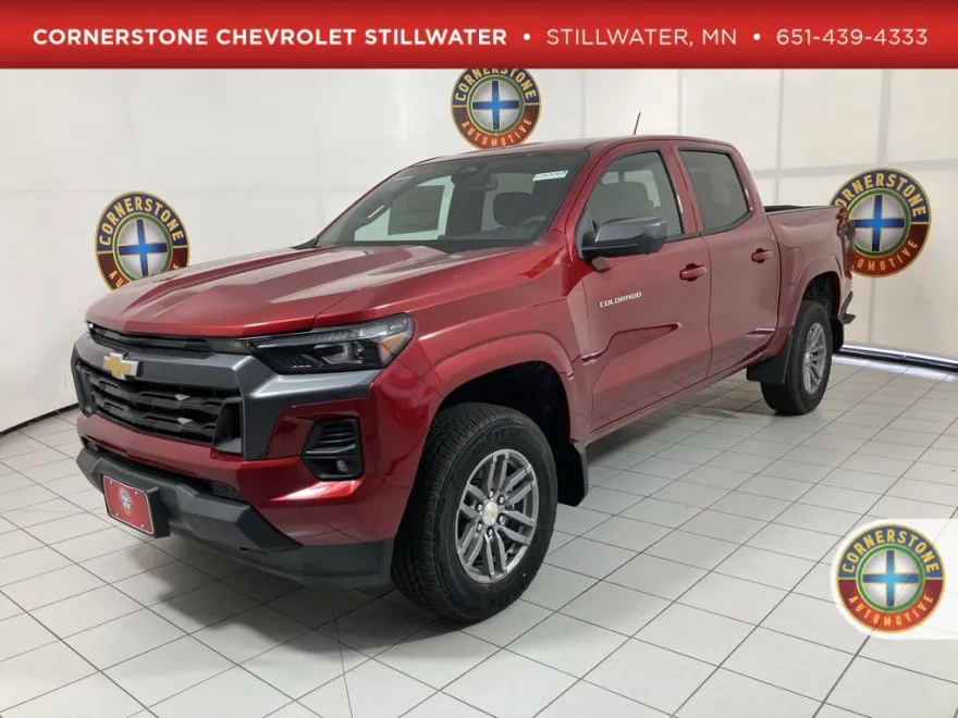 2026 Chevrolet Colorado LT photo 1