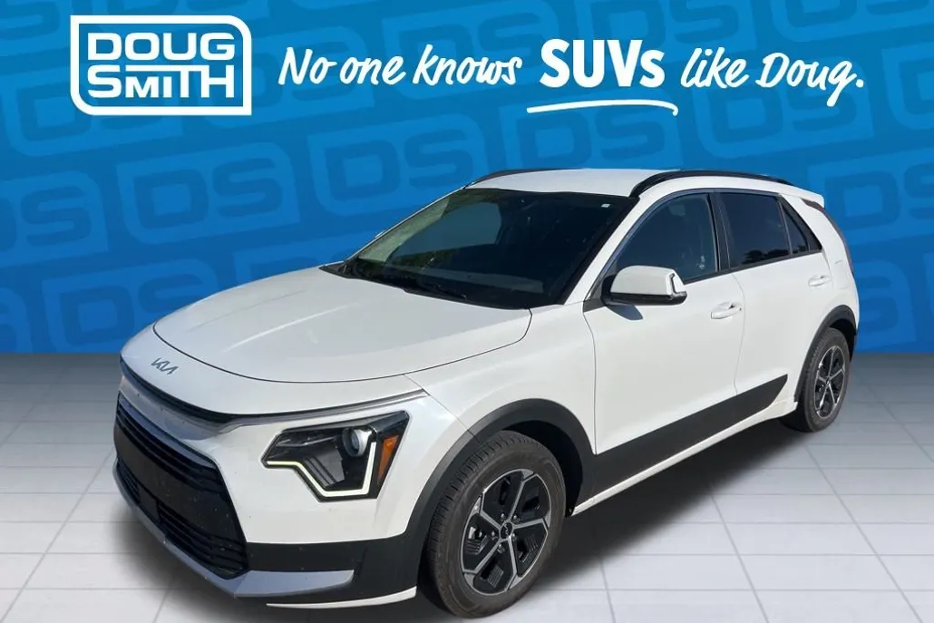 2023 Kia Niro EX photo 1