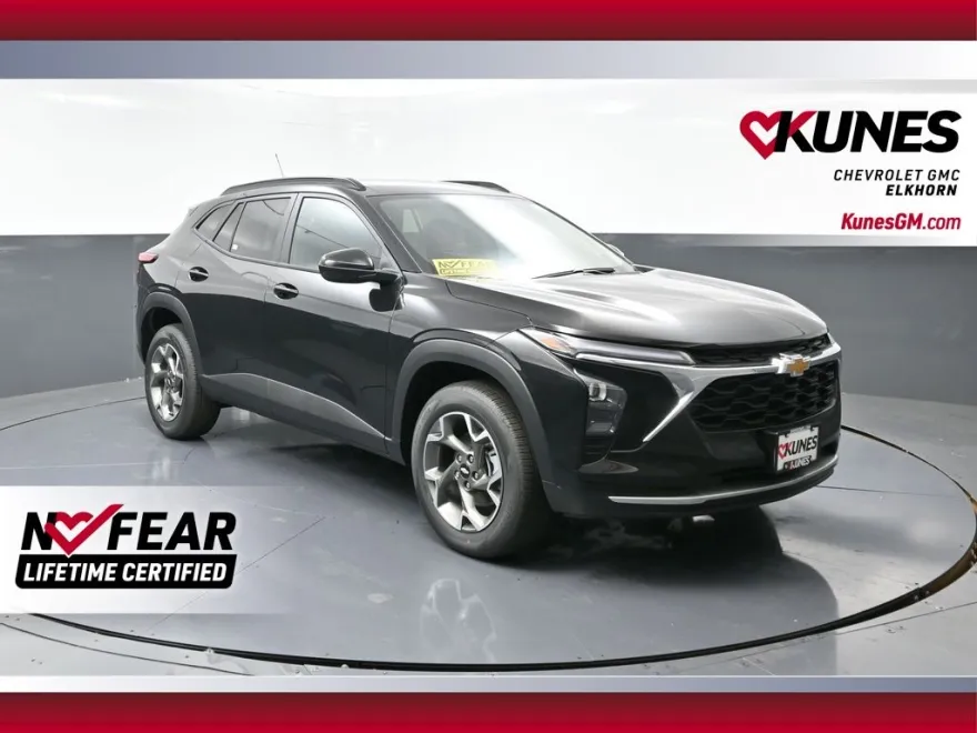 2026 Chevrolet Trax LT photo 1