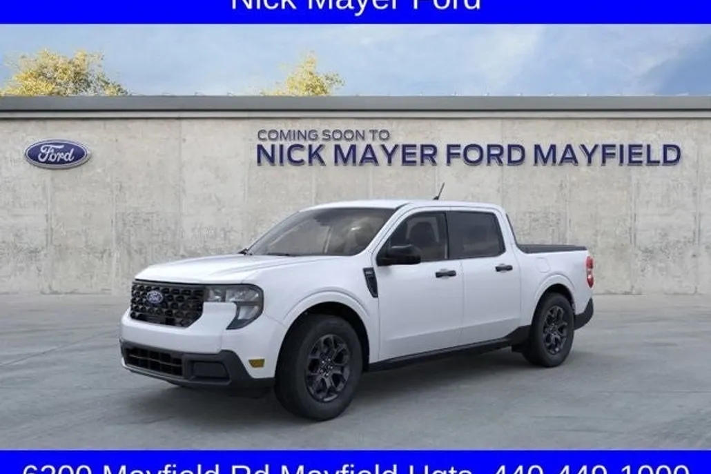 2025 Ford Maverick XLT photo 1