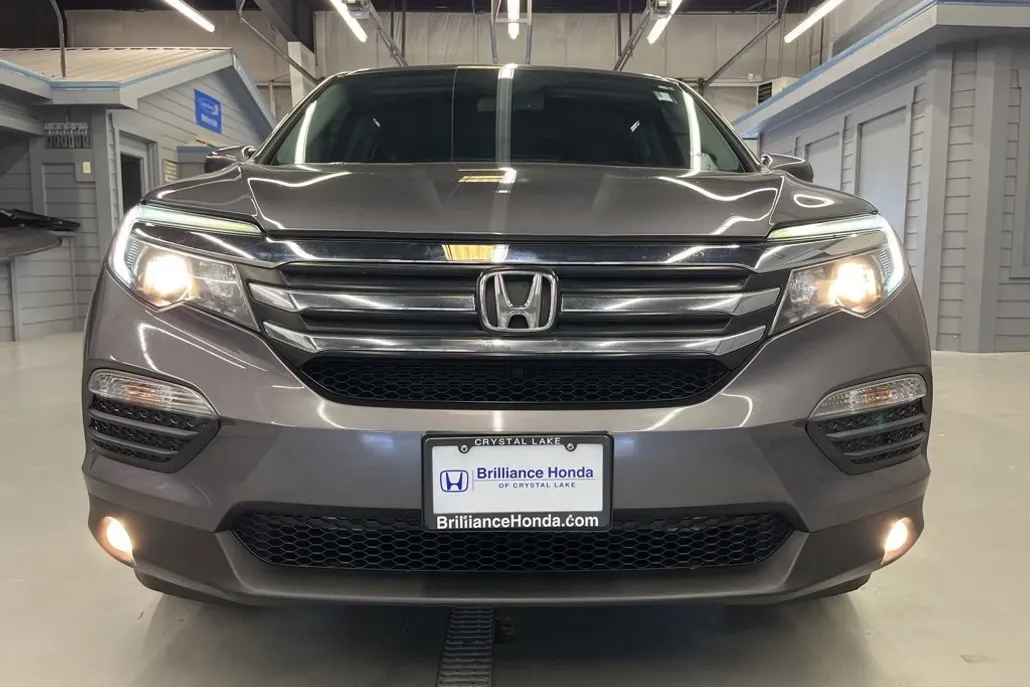 2016 Honda Pilot EX-L photo 1