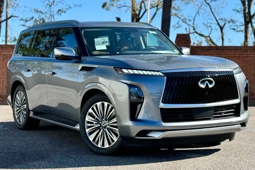 2025 Infiniti QX80 Sensory photo 1
