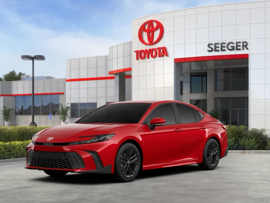 2026 Toyota Camry SE photo 1