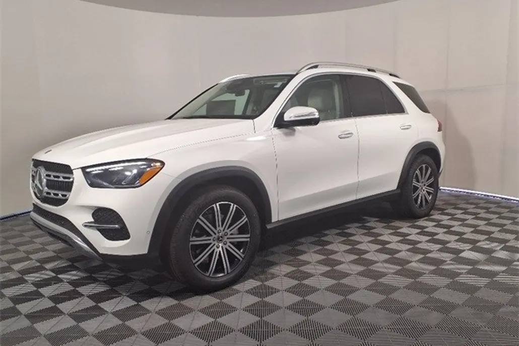 2025 Mercedes Benz GLE 350 4MATIC photo 1