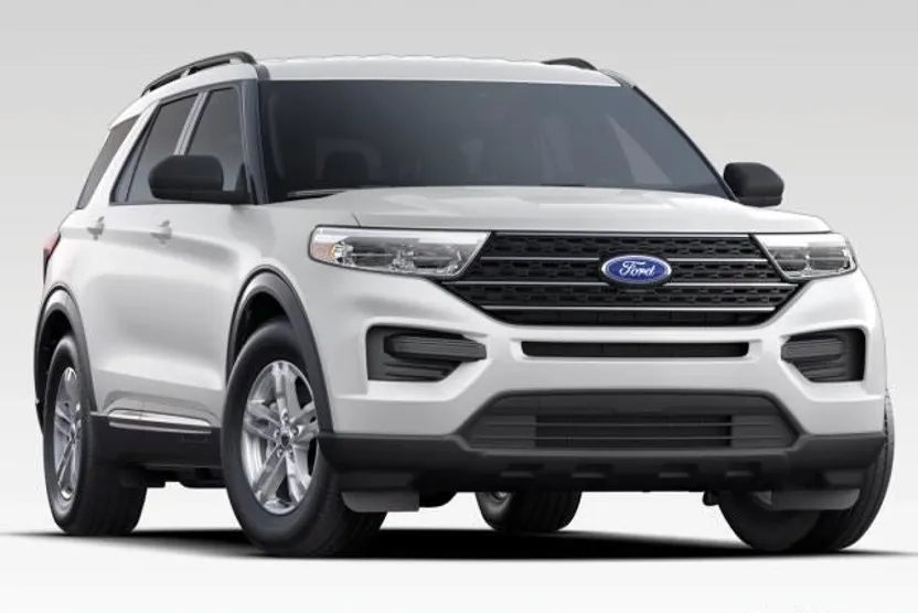 2020 Ford Explorer XLT photo 1