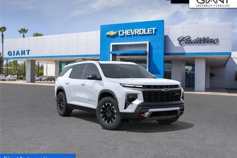2026 Chevrolet Traverse Z71 photo 1
