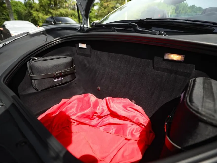 2015 Ferrari 458 Spider Base photo 26