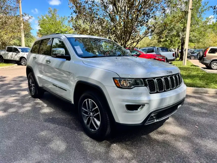 2018 Jeep Grand Cherokee Limited photo 1