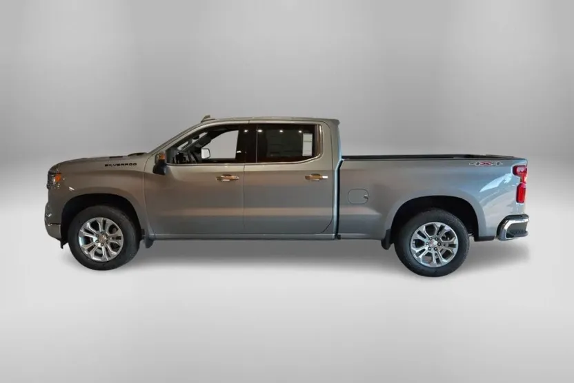 2026 Chevrolet Silverado 1500 LTZ photo 1