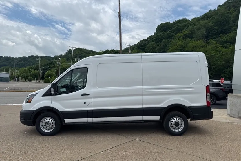 2025 Ford Transit photo 1