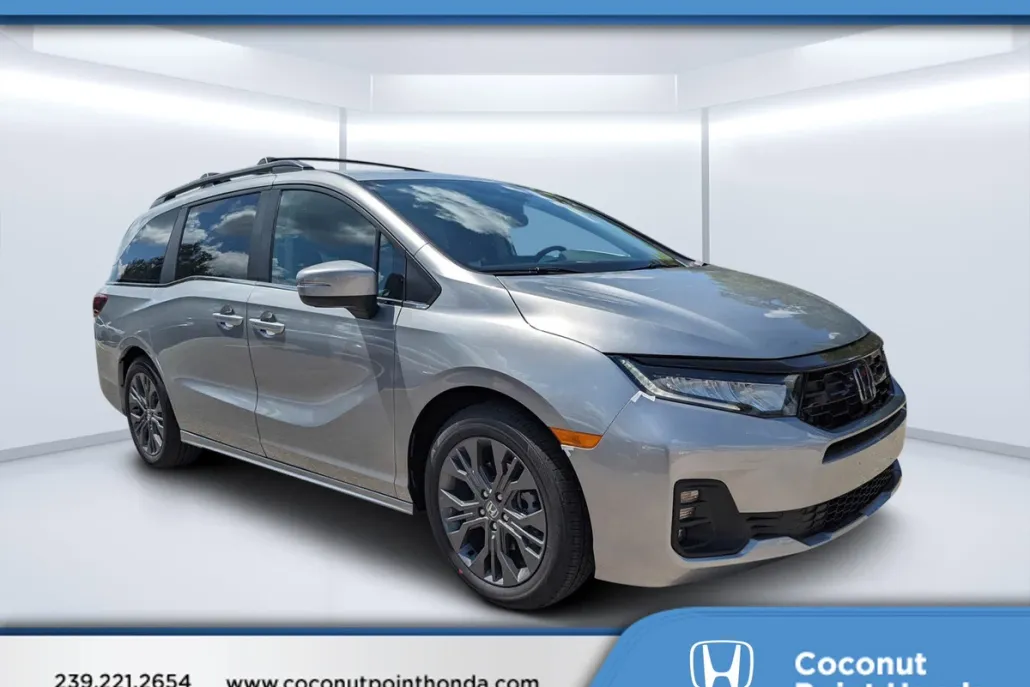 2025 Honda Odyssey Touring photo 1