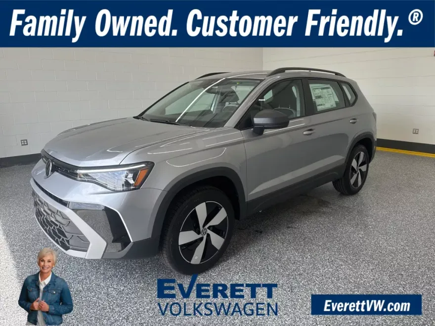 2025 Volkswagen Taos S photo 1