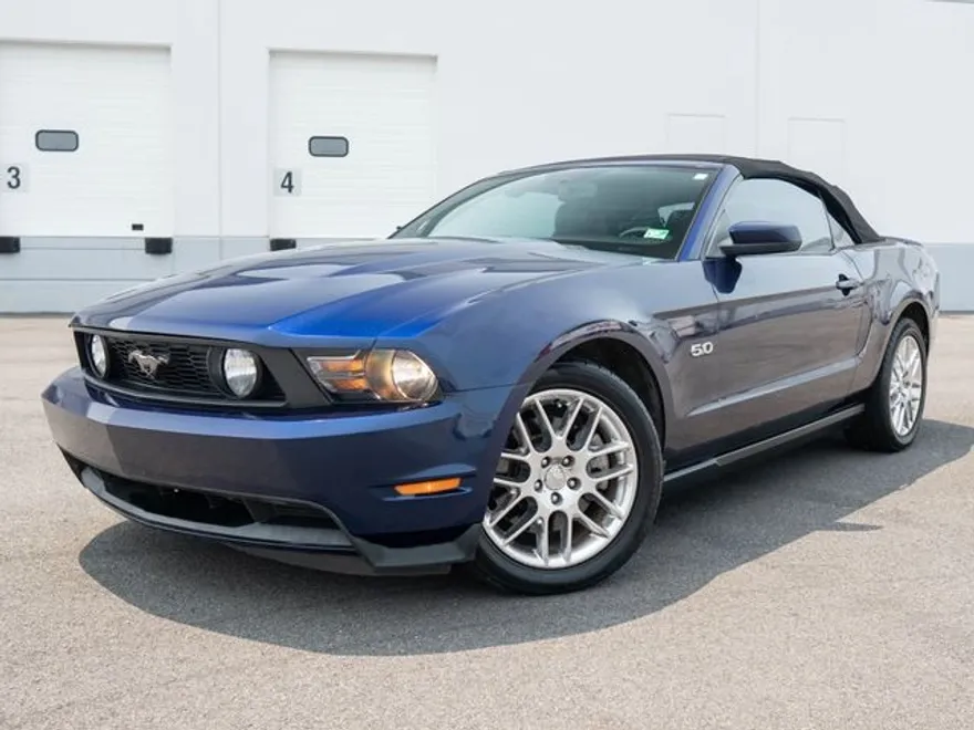 2012 Ford Mustang GT Premium Convertible photo 1