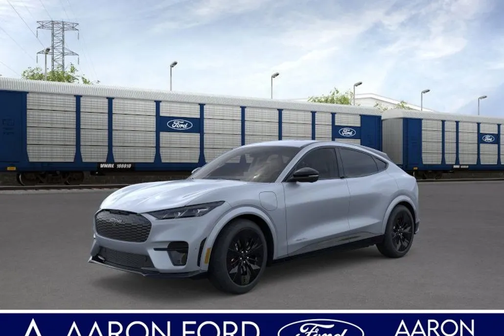 2025 Ford Mustang Mach-E GT photo 1