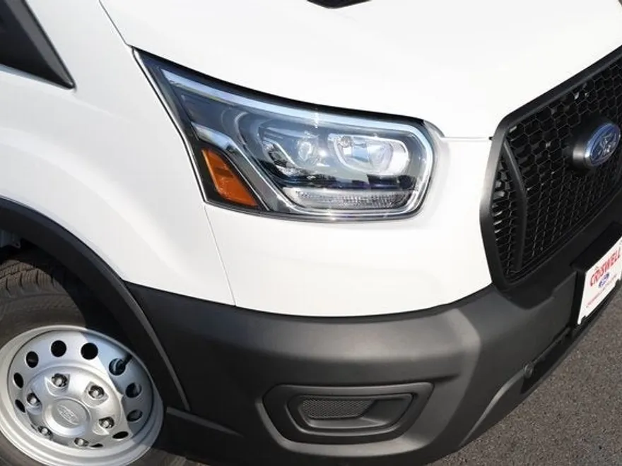 2025 Ford Transit Cargo Van photo 1
