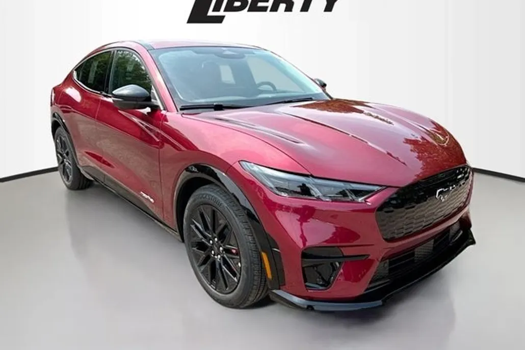 2025 Ford Mustang Mach-E Premium photo 1