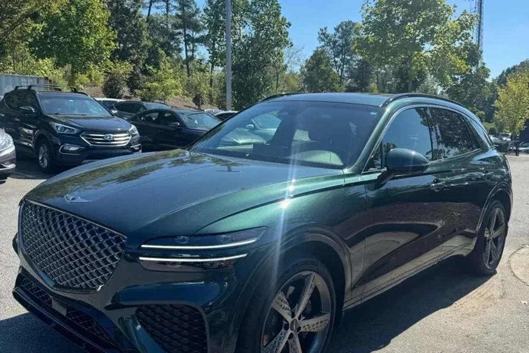 2023 Genesis GV70 2.5T Sport Prestige photo 1