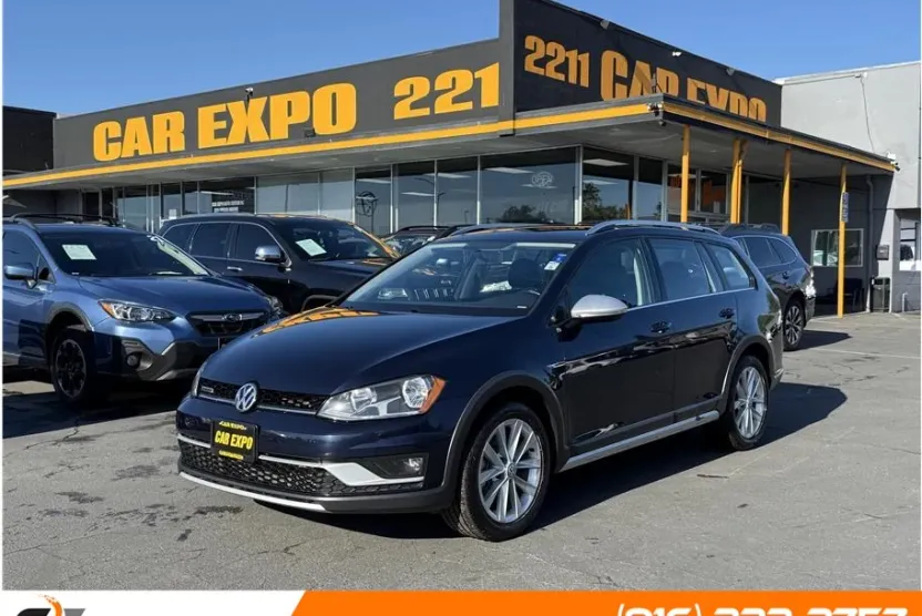 2017 Volkswagen Golf Alltrack TSI S photo 1