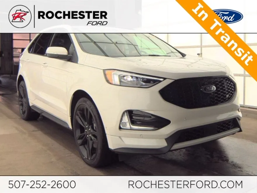 2022 Ford Edge ST photo 1