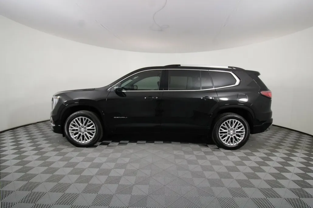 2024 Gmc Acadia Denali photo 1