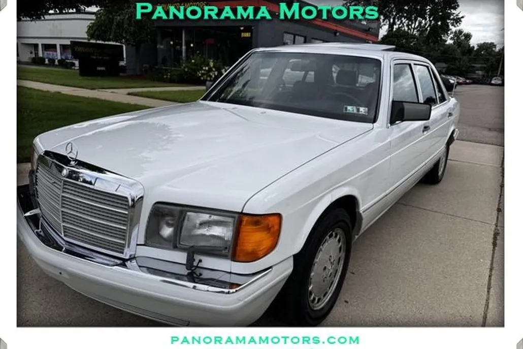 1991 Mercedes Benz 560 photo 1