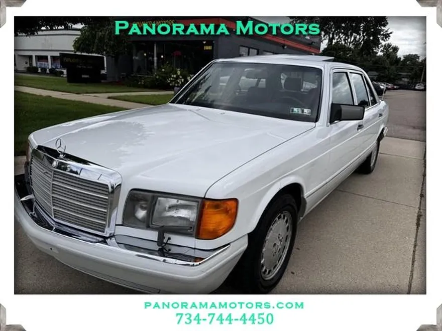 1991 Mercedes Benz 560 photo 1