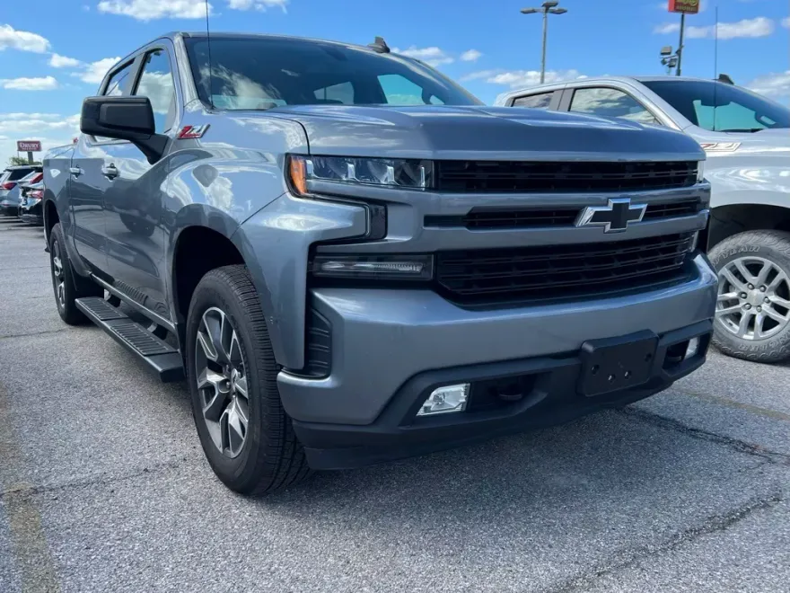 2020 Chevrolet Silverado 1500 RST photo 1