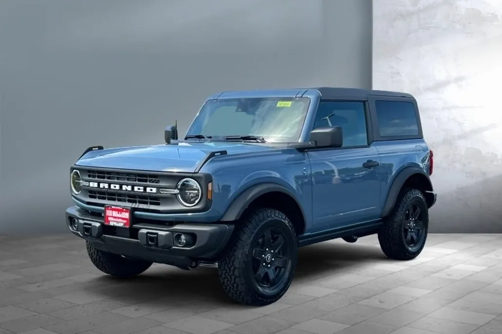 2024 Ford Bronco Black Diamond photo 1