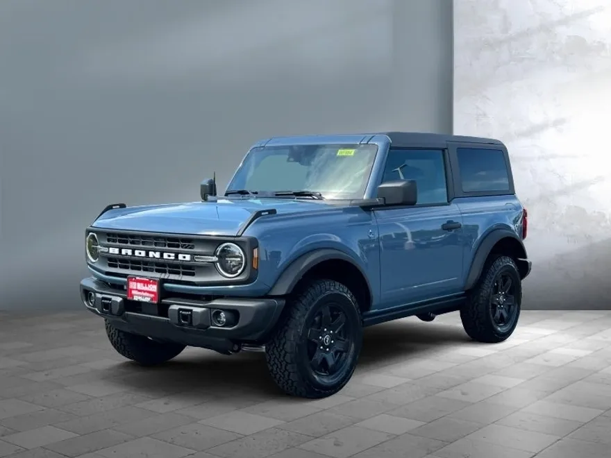 2024 Ford Bronco Black Diamond photo 1