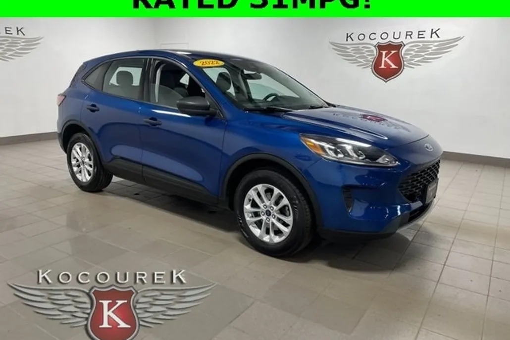 2022 Ford Escape S photo 1