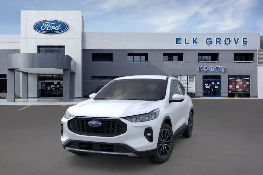 2025 Ford Escape photo 1