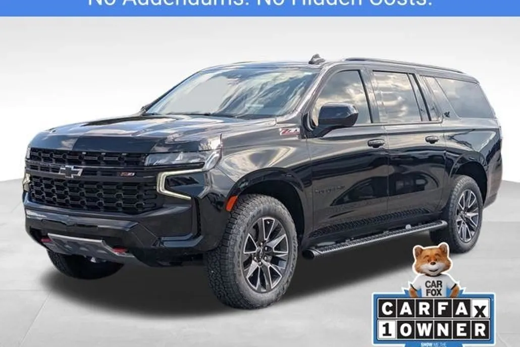 2023 Chevrolet Suburban Z71 photo 1