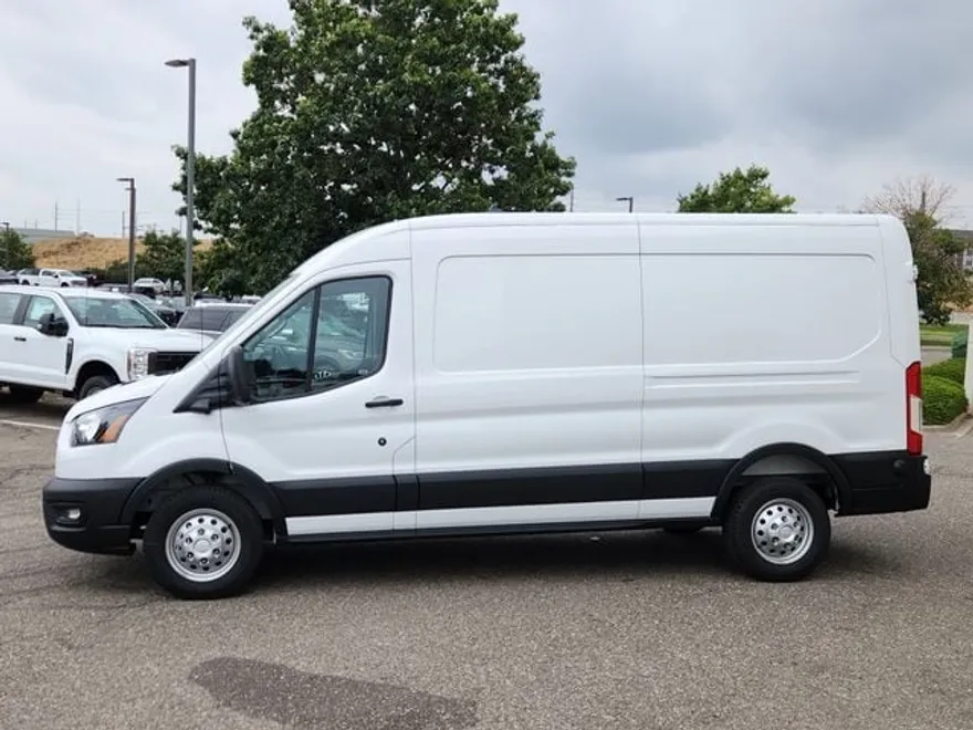 2025 Ford Transit photo 1