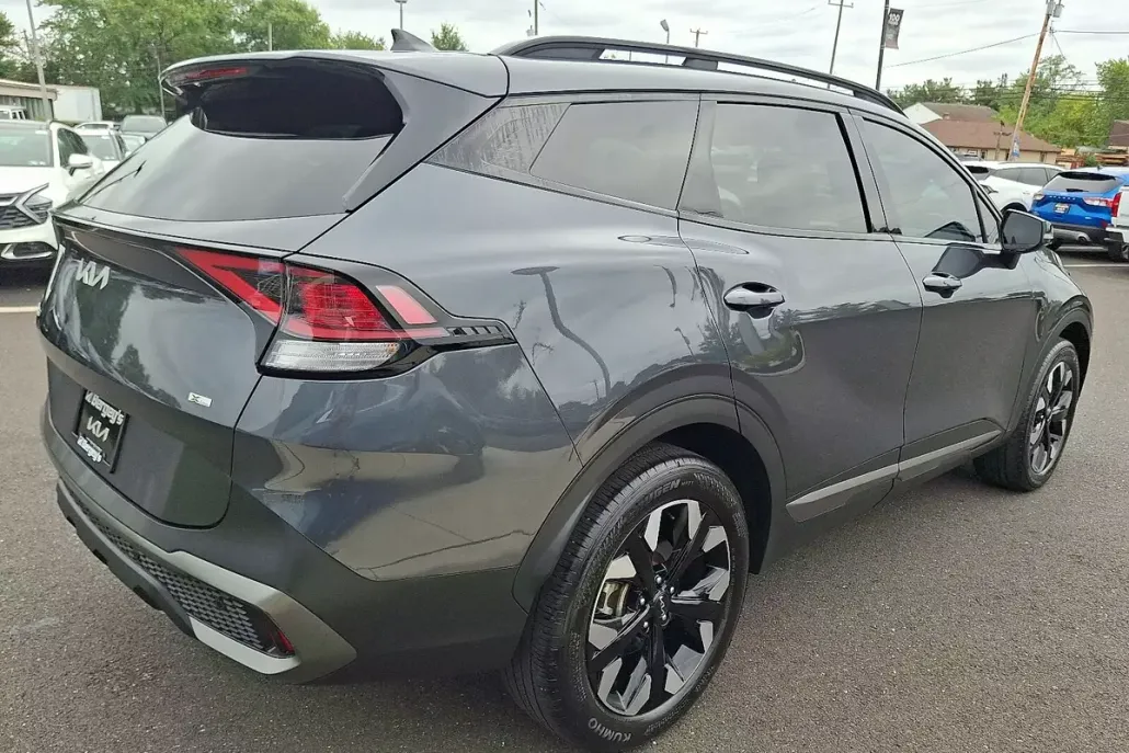 2023 Kia Sportage X-Line photo 1