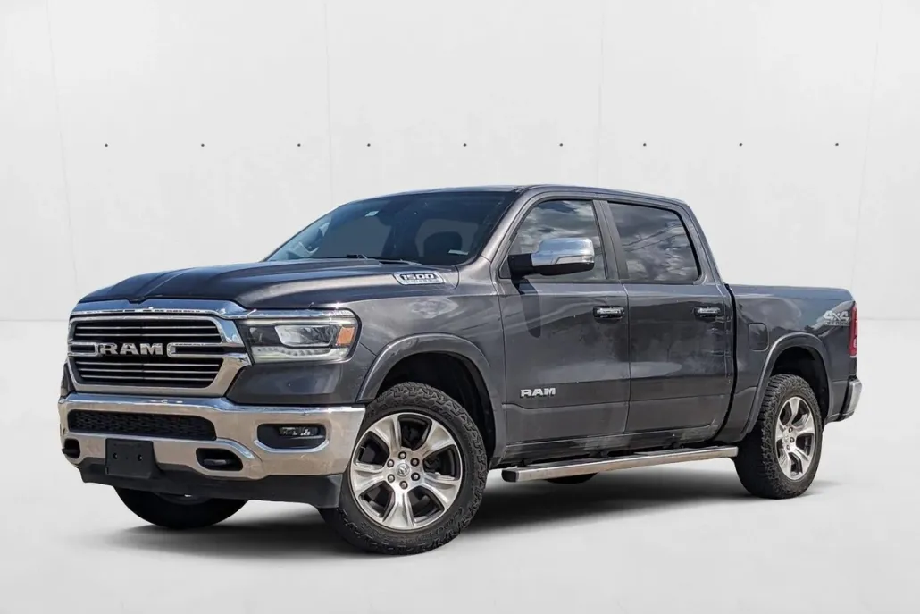 2020 Ram 1500 Laramie photo 1